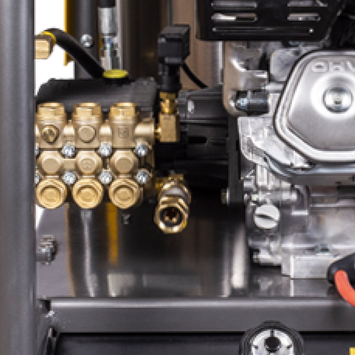 Be Power Equipment 4,000 PSI - 4.2 GPM Hot Water Pressure Washer with Honda GX390 Engine and General Triplex Pump - HW4013HG